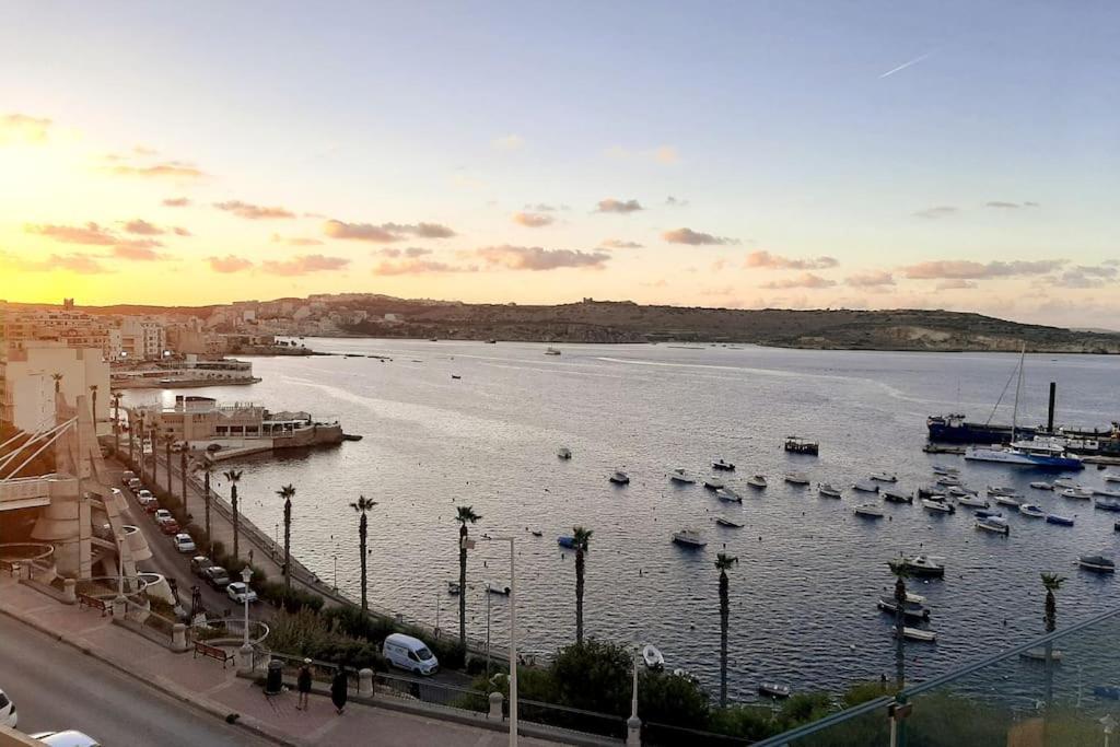 New Seafront Apartment - Spectacular Views St. Paul's Bay Exterior photo
